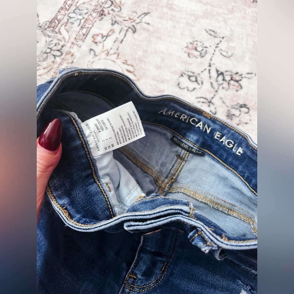 American Eagle Distressed High-Rise Jeggings 🩵 - Picture 4 of 4